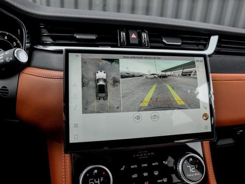 New 2026 Jaguar F-PACE R-Dynamic S image 14