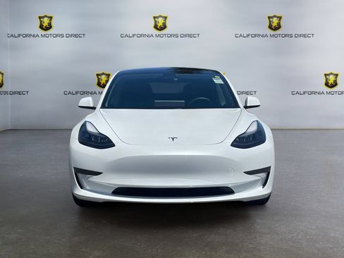 Used 2021 Tesla Model 3 Standard Range Plus RWD image 2