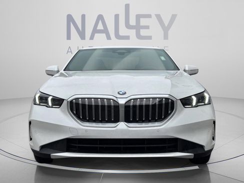 Used 2026 BMW 530i RWD image 6