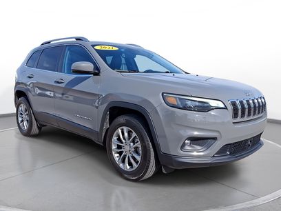 Used 2021 Jeep Cherokee Latitude Lux w/ Comfort/Convenience Group