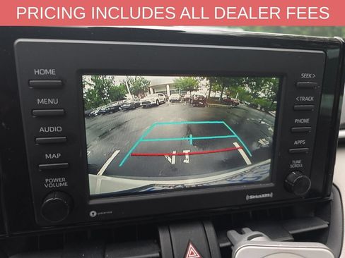 Used 2022 Toyota RAV4 XLE w/ Convenience Package AWD/4WD image 4