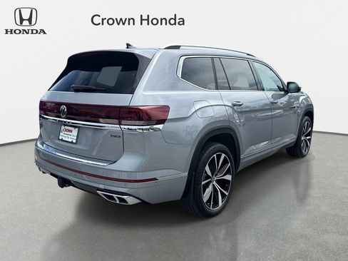 Used 2024 Volkswagen Atlas SEL Premium R-Line AWD/4WD image 4