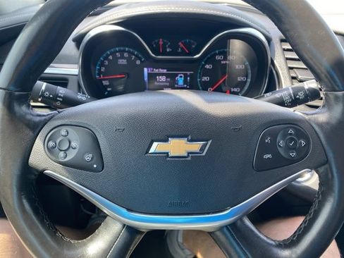 Used 2018 Chevrolet Impala LT w/ LT Convenience Package FWD image 21