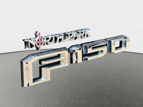 Used 2016 Ford F150 Lariat w/ Equipment Group 502A Luxury AWD/4WD image 16