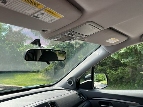 Used 2019 Honda Ridgeline Sport image 23