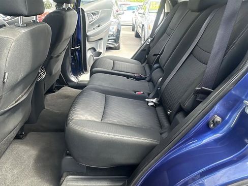 Used 2018 Nissan Rogue SV FWD image 28