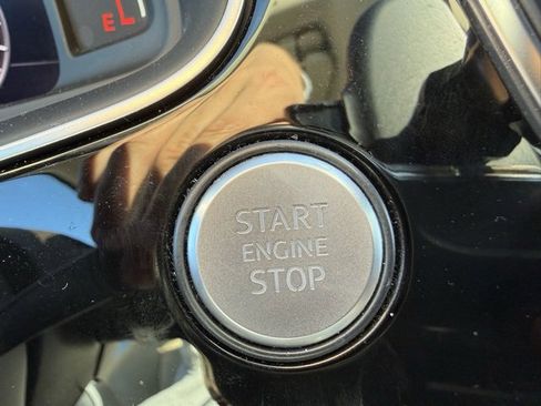 Used 2017 Audi Q7 3.0T Premium Plus image 21