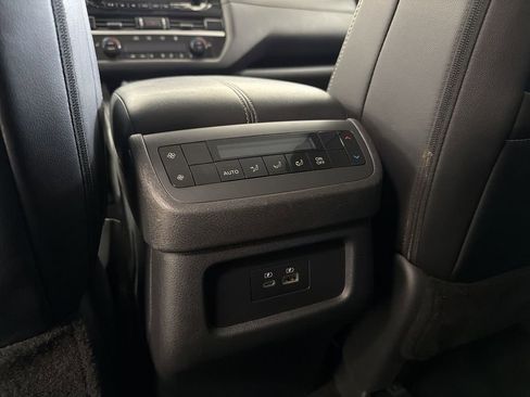 Certified 2024 Nissan Pathfinder SL AWD/4WD image 19