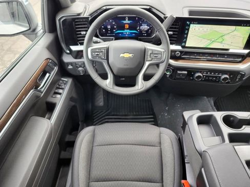 New 2026 Chevrolet Silverado 1500 LT AWD/4WD image 11