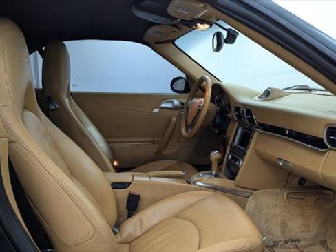 Used 2006 Porsche 911 Carrera S RWD image 14