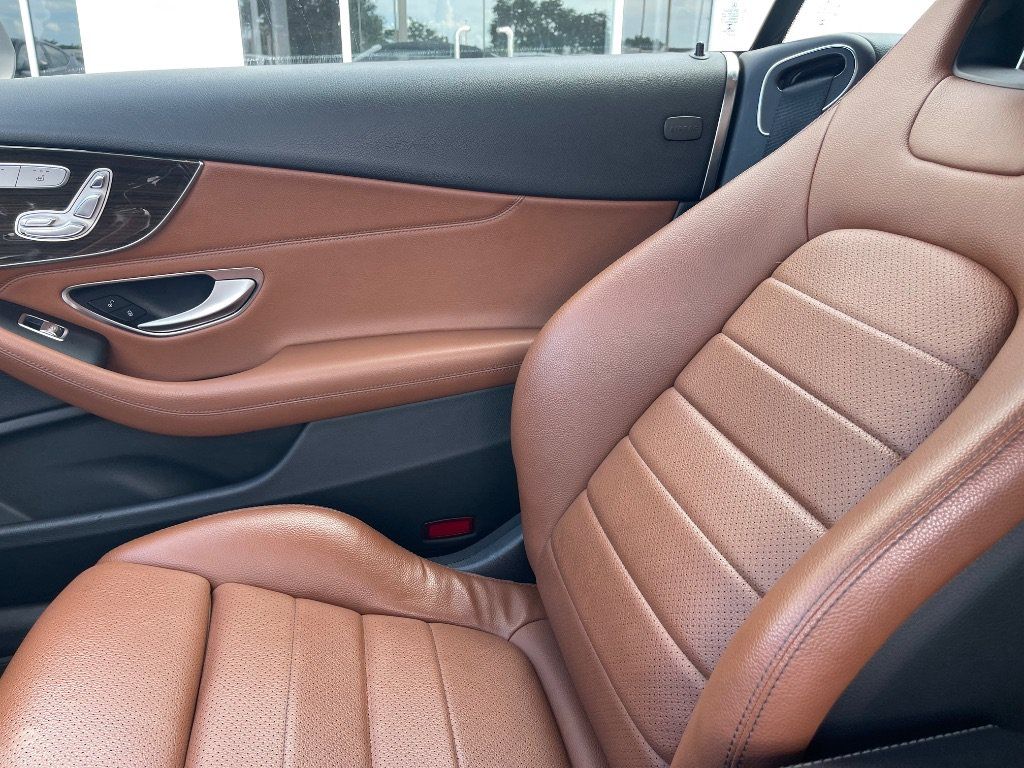Used 2018 Mercedes-Benz C 300 4MATIC Cabriolet image 33