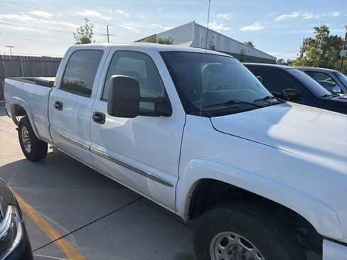 Used 2006 GMC Sierra 1500 SLE image 4
