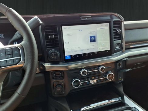 New 2026 Ford F250 King Ranch w/ Chrome Package AWD/4WD image 27