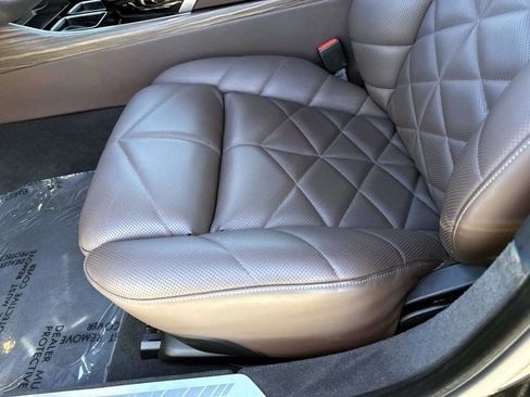 Certified 2023 BMW 740i 740i image 18