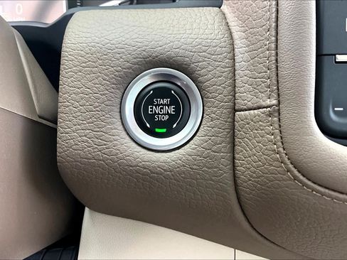 Used 2021 GMC Yukon XL Denali w/ Denali Premium Package RWD image 35