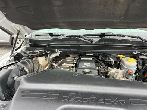 Used 2020 RAM 3500 Tradesman image 30