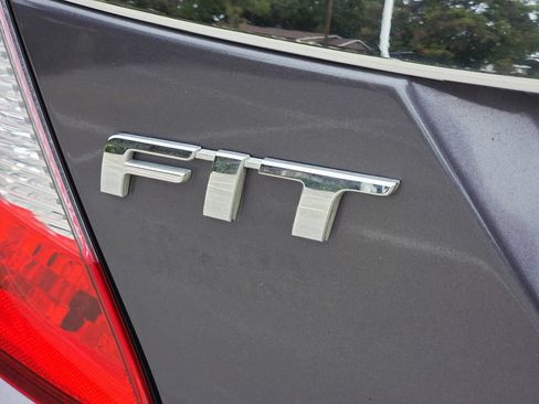 Used 2016 Honda Fit EX-L image 9