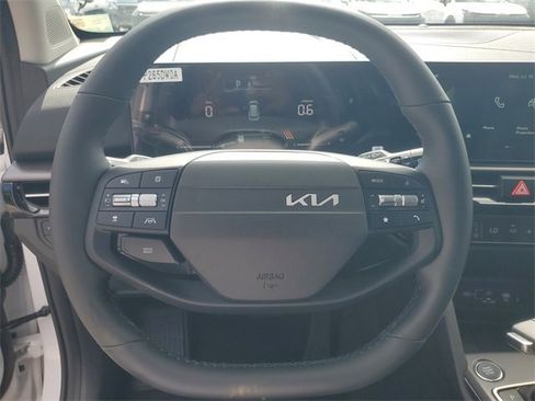 New 2026 Kia Sportage EX w/ EX Panorama Roof Package image 34