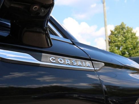 Used 2021 Lincoln Corsair Reserve w/ Equipment Group 201A AWD/4WD image 7