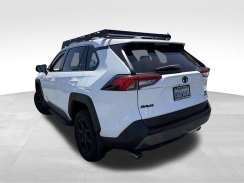 Used 2020 Toyota RAV4 TRD Off-Road AWD/4WD image 4