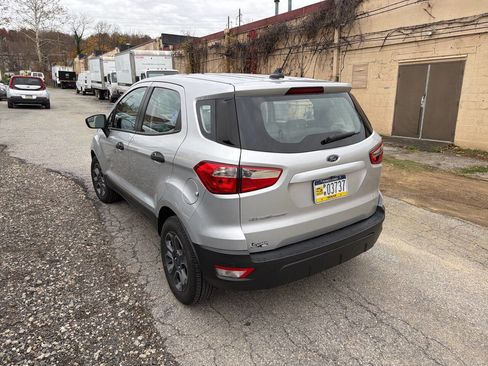 Used 2021 Ford EcoSport S image 21