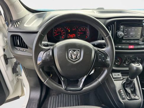 Used 2019 RAM ProMaster City Tradesman SLT image 14