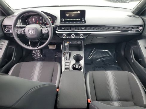 Certified 2024 Honda Civic Sport image 11