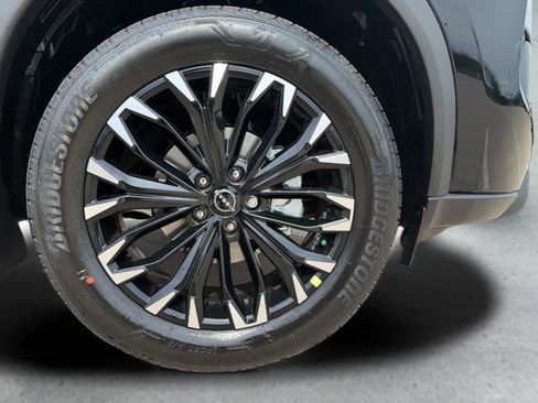 New 2026 Nissan Rogue SV AWD/4WD image 27