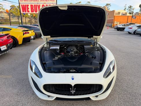 Used 2013 Maserati GranTurismo Sport RWD image 41