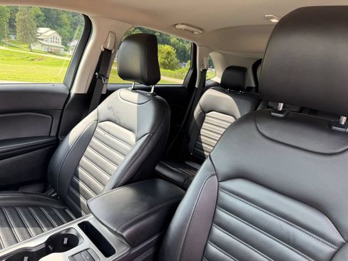 Used 2024 Ford Edge SEL w/ Convenience Package AWD/4WD image 21