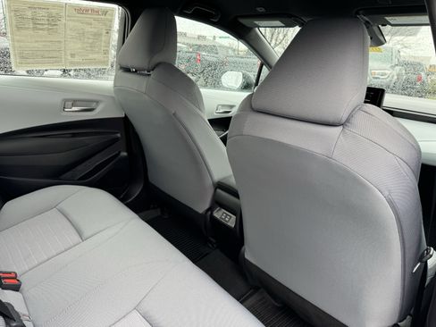 Used 2026 Toyota Corolla SE image 33