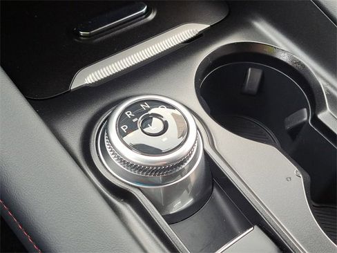 Used 2025 Ford Explorer ST-Line image 18