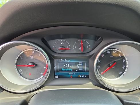 Used 2018 Buick Regal Essence w/ Driver Confidence Package #1 AWD/4WD image 14