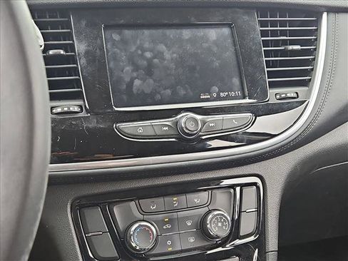 Used 2022 Buick Encore Preferred w/ Safety Package image 12