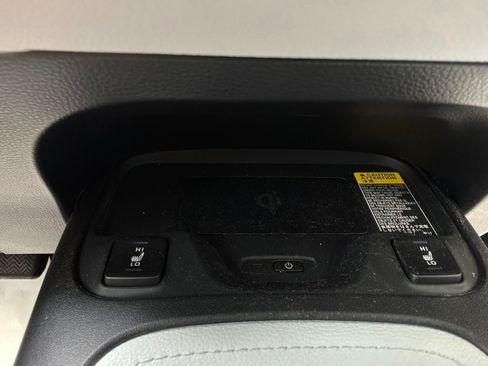 Used 2023 Toyota Corolla XSE FWD image 28