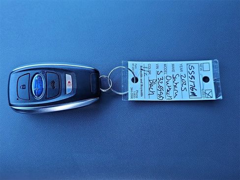 Used 2025 Subaru Outback Onyx Edition XT image 34