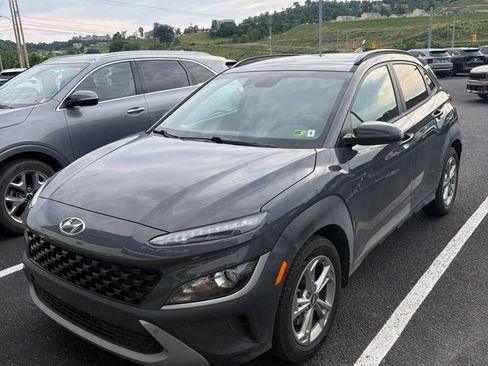 Used 2023 Hyundai Kona SEL AWD/4WD image 4
