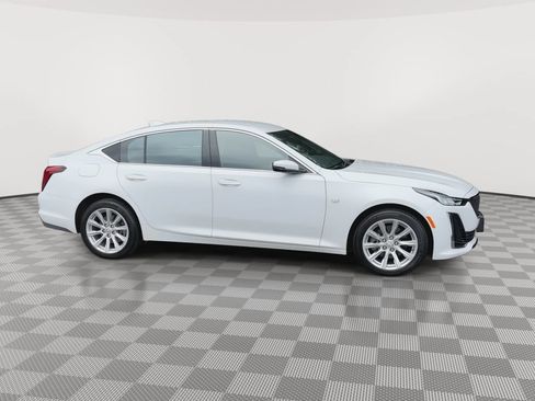 Used 2023 Cadillac CT5 Luxury w/ Cold Weather Package AWD/4WD image 9