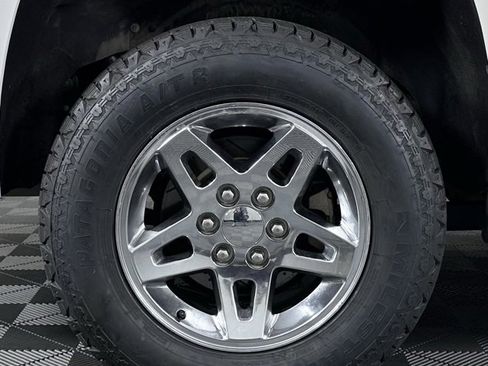 Used 2016 Chevrolet Tahoe LT image 11