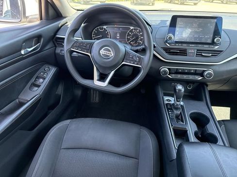 Used 2020 Nissan Altima 2.5 S image 10