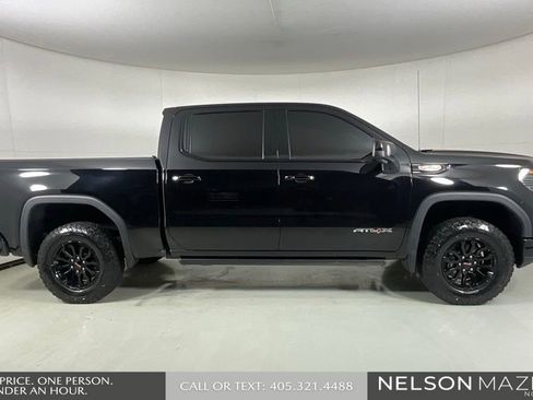 Used 2023 GMC Sierra 1500 AT4X AWD/4WD image 5