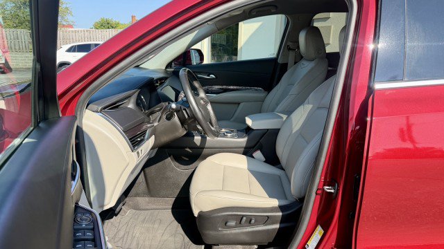 Used 2019 Cadillac XT4 Luxury FWD image 5
