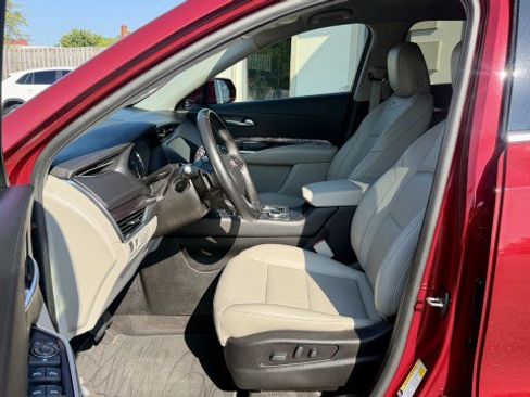 Used 2019 Cadillac XT4 Luxury FWD image 5