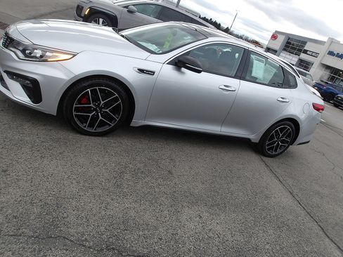 Used 2019 Kia Optima SX image 4