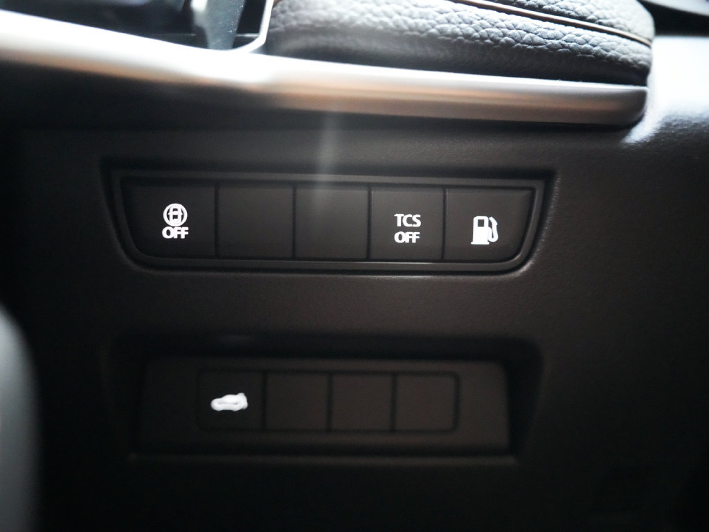 Used 2024 MAZDA CX-90 Plug-In Hybrid w/ Preferred AWD/4WD image 23