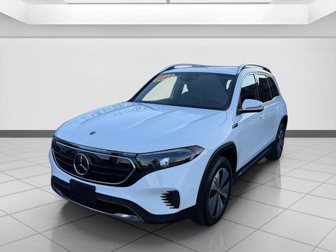 Used 2022 Mercedes-Benz EQB 300 EQB300 4MATIC image 2