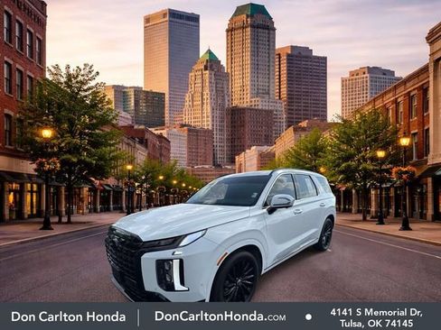 Used 2025 Hyundai Palisade Calligraphy AWD/4WD image 3