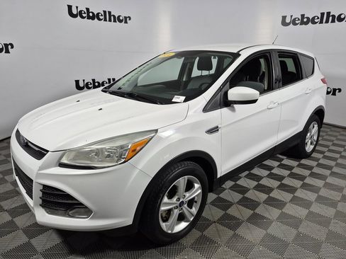 Used 2014 Ford Escape SE image 3