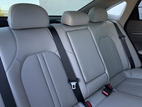 Used 2023 Hyundai Sonata Limited image 30