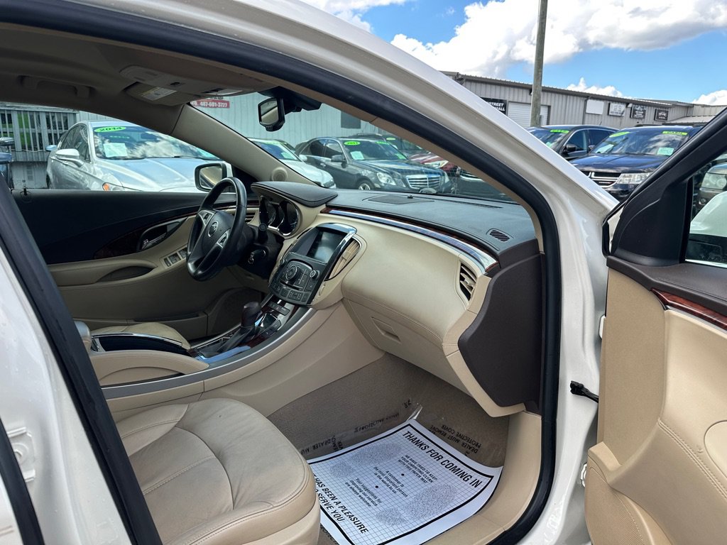 Used 2013 Buick LaCrosse Leather FWD image 12
